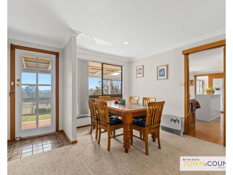 52 Budumba Road, Armidale NSW 2350