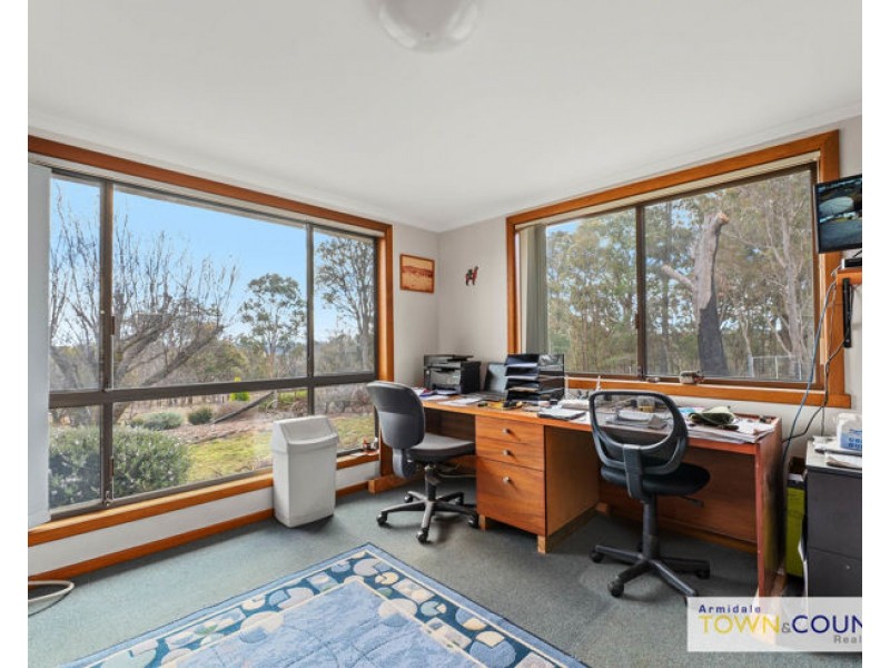 52 Budumba Road, Armidale NSW 2350