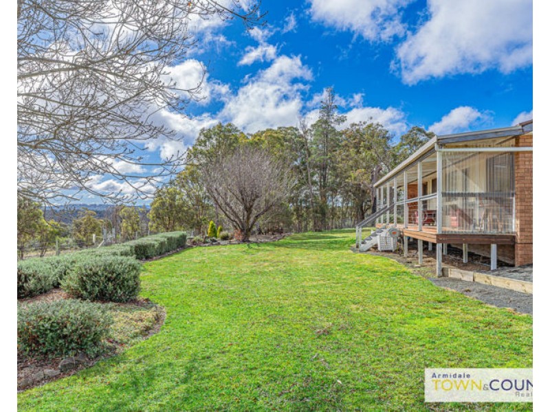 52 Budumba Road, Armidale NSW 2350