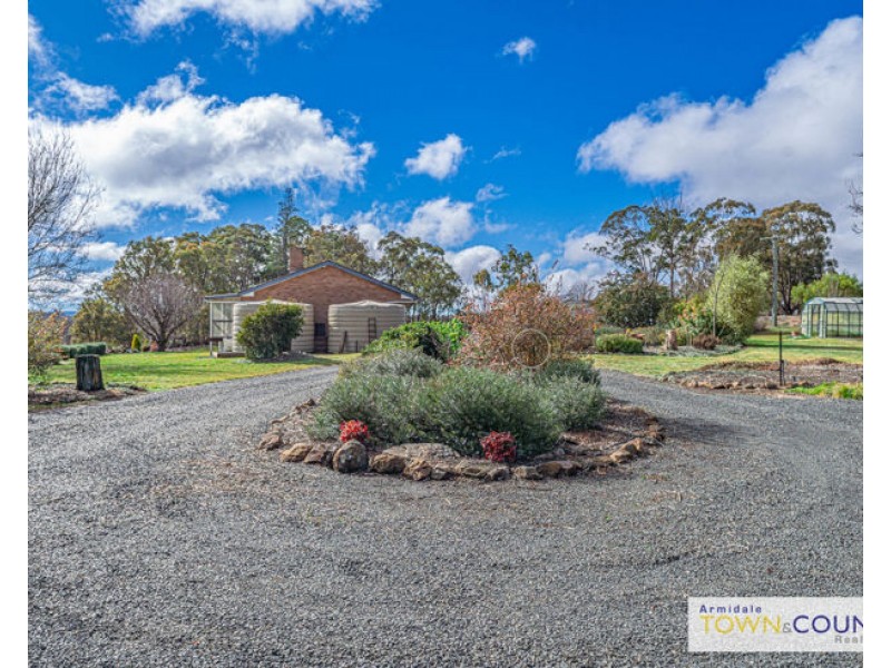 52 Budumba Road, Armidale NSW 2350