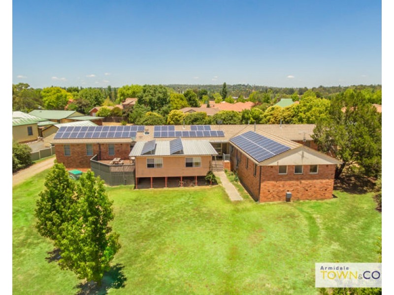 60 Claude Street, Armidale NSW 2350