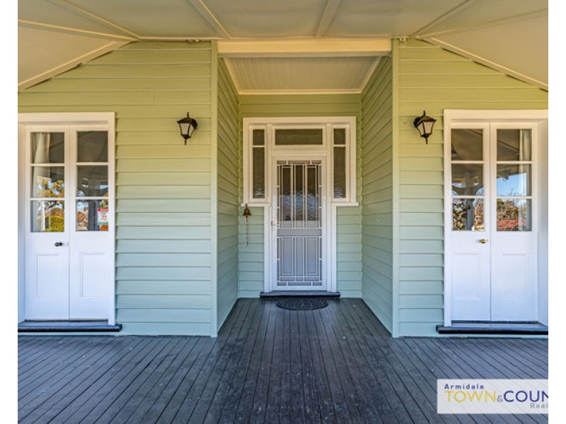 24 Faulkner Street, Armidale NSW 2350