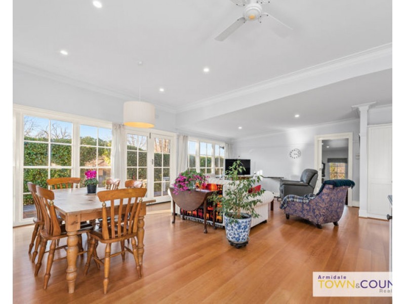 24 Faulkner Street, Armidale NSW 2350