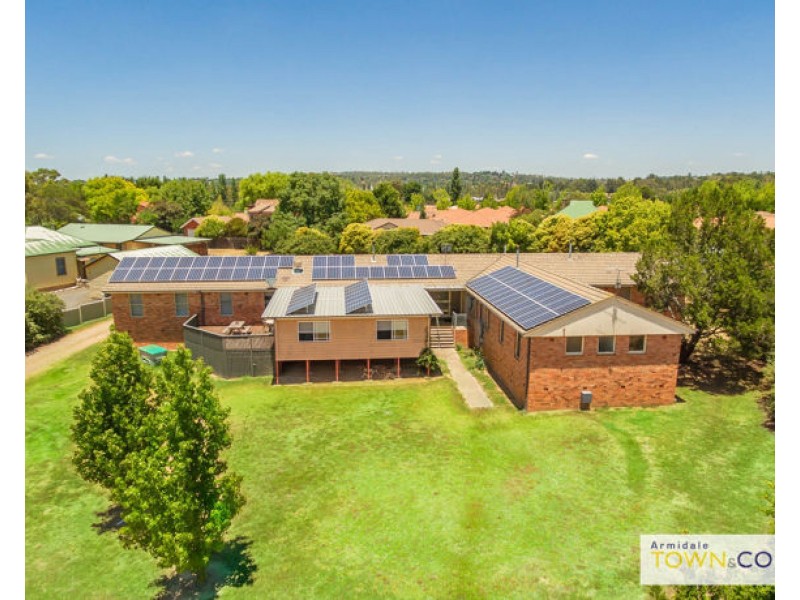 60 Claude Street, Armidale NSW 2350