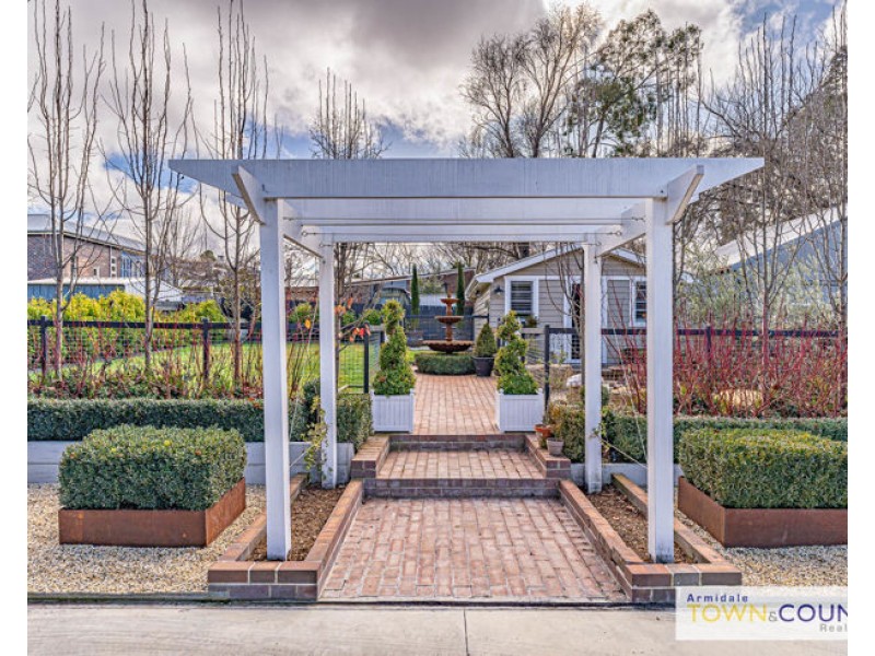 101 Donnelly Street, Armidale NSW 2350