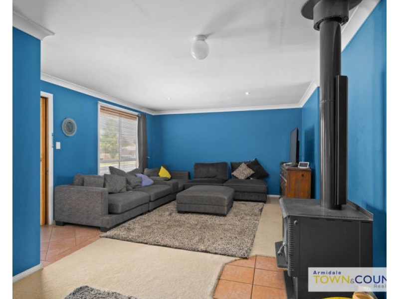 17 Aldred Avenue, Armidale NSW 2350