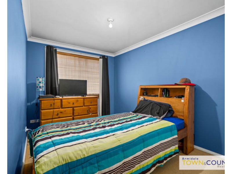 17 Aldred Avenue, Armidale NSW 2350