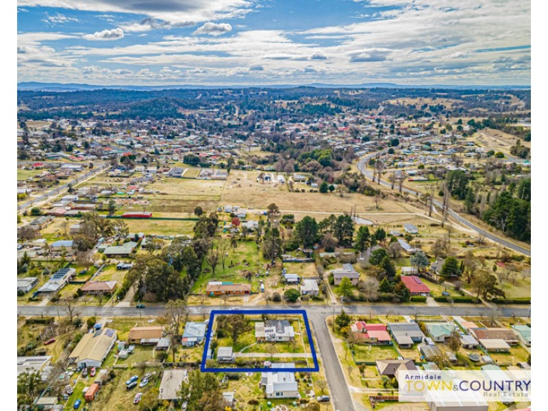 1 Marsh Street, Uralla NSW 2358