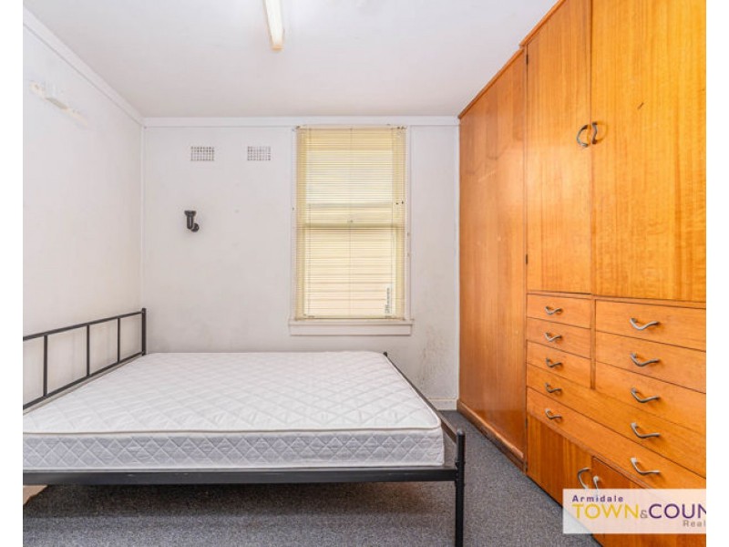 Room 15 / 60 Claude Street, Armidale NSW 2350