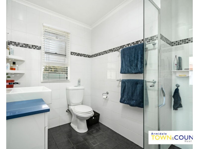7 McIntosh Crescent, Armidale NSW 2350