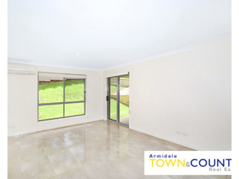 1/11 Grandview Crescent, Armidale NSW 2350