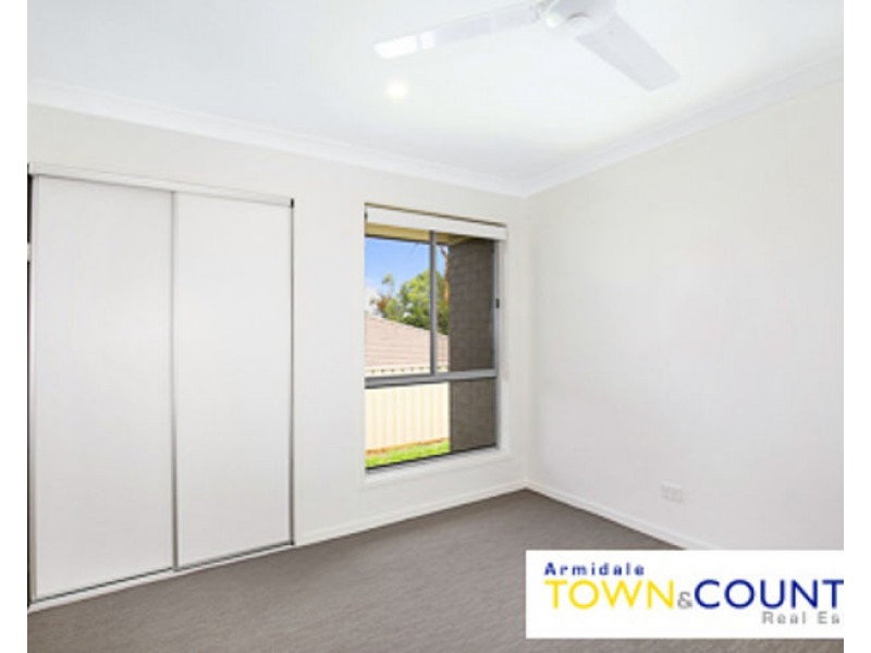 1/11 Grandview Crescent, Armidale NSW 2350
