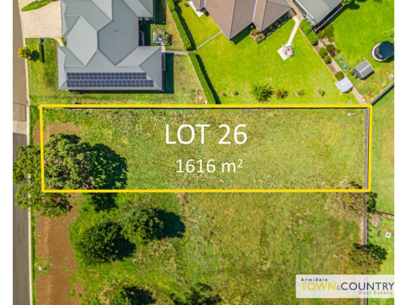 7 Campbell Parade, Armidale NSW 2350