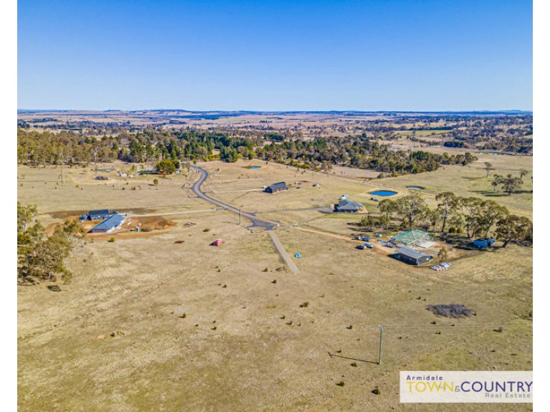 38 Lingerwood Place, Armidale NSW 2350