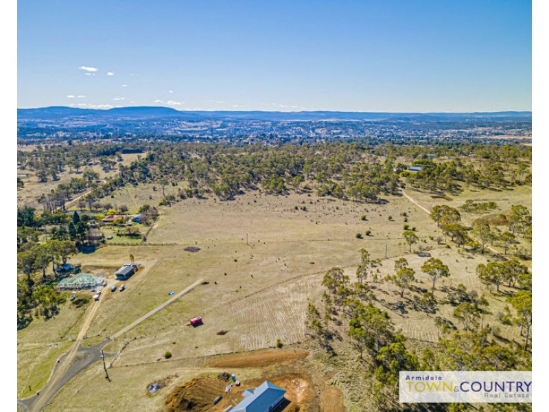 38 Lingerwood Place, Armidale NSW 2350