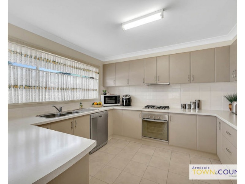1/156 Barney Street, Armidale NSW 2350