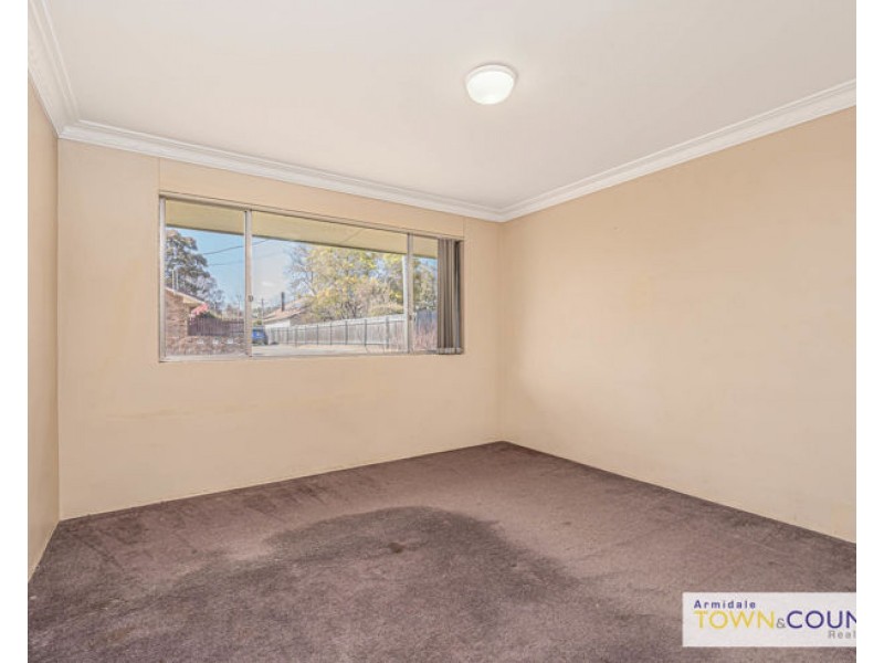 9 McShane Avenue, Armidale NSW 2350