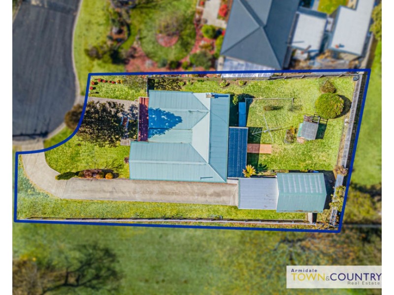 12 Simpson Avenue, Armidale NSW 2350