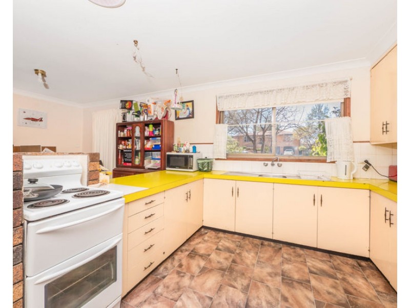 20 Freeman Crescent, Armidale NSW 2350