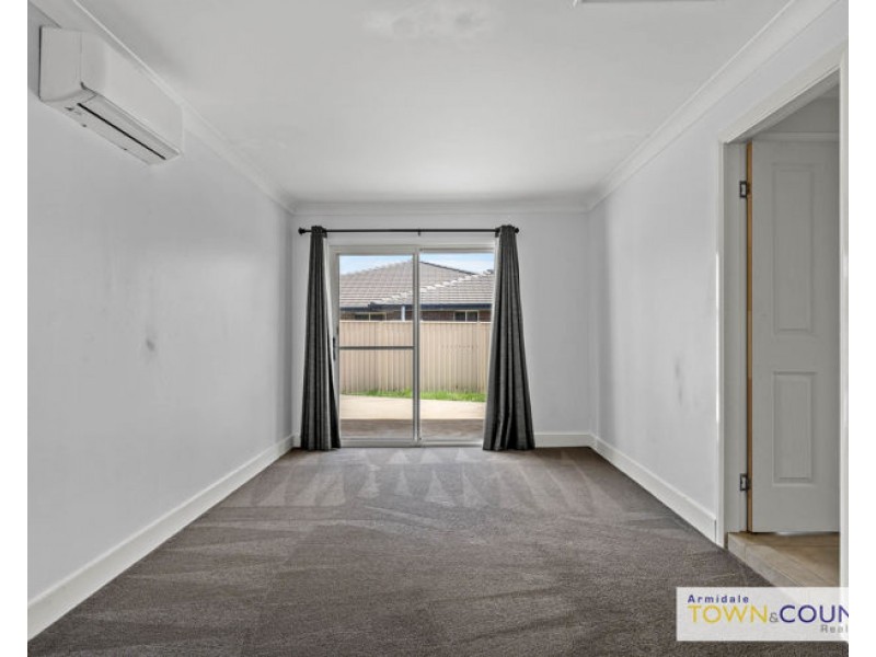 24 Rusden Court, Armidale NSW 2350