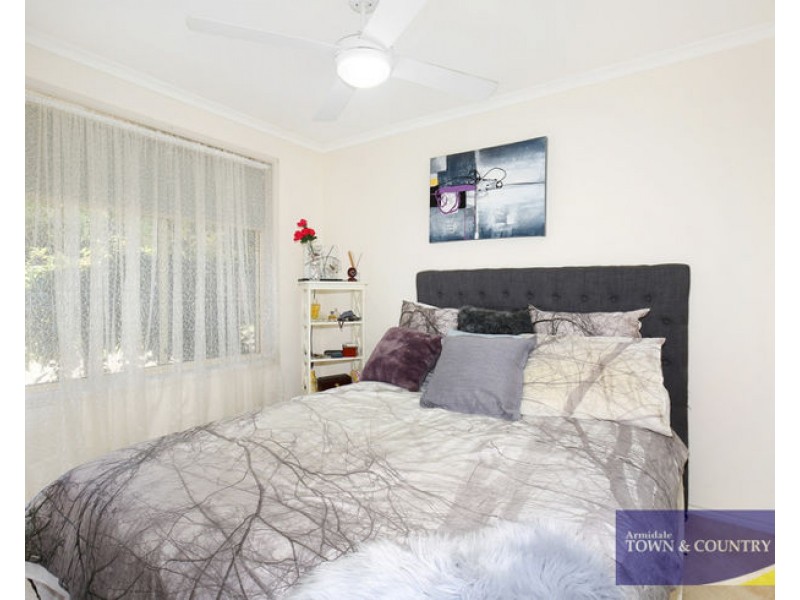 2/15 McShane Avenue, Armidale NSW 2350