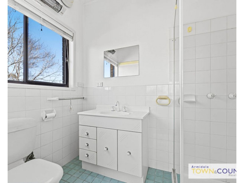 10 Freeman Crescent, Armidale NSW 2350