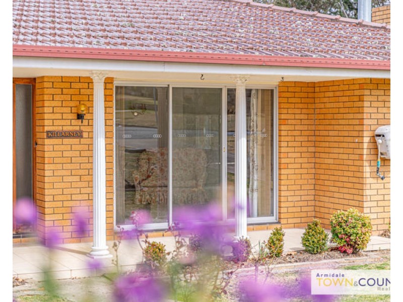 8 Werrina Crescent, Armidale NSW 2350