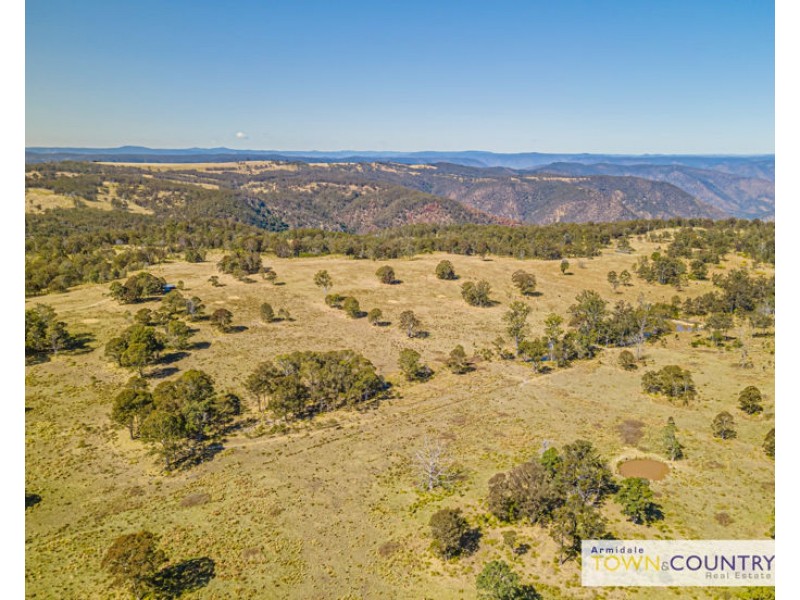2166 Long Point Road, Armidale NSW 2350