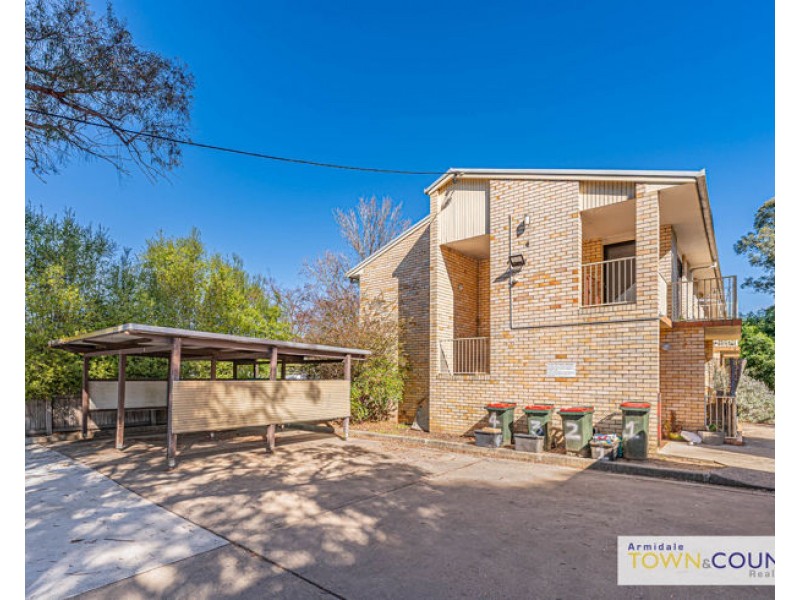 3/6 Bellevue Road, Armidale NSW 2350
