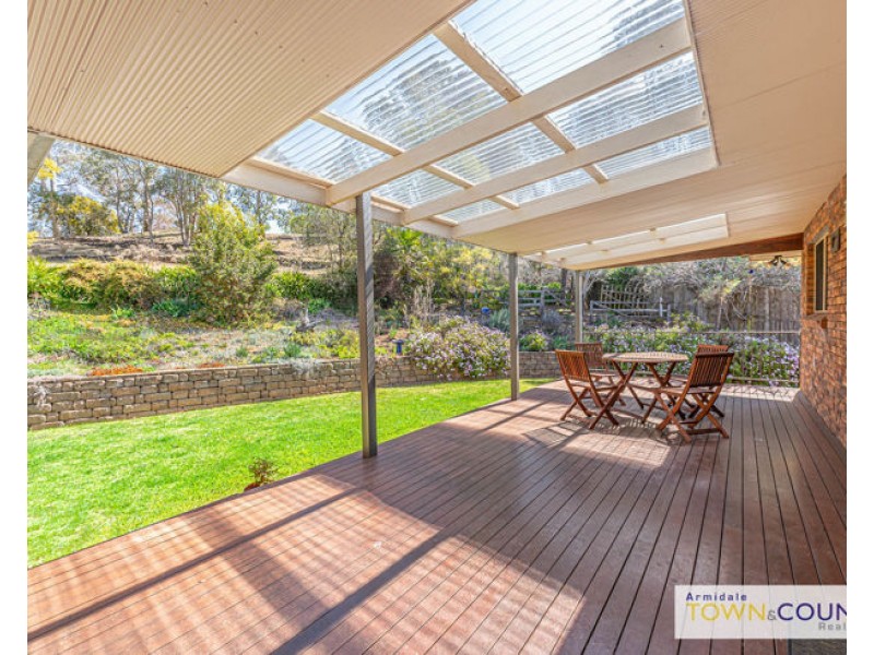 69 The Avenue, Armidale NSW 2350