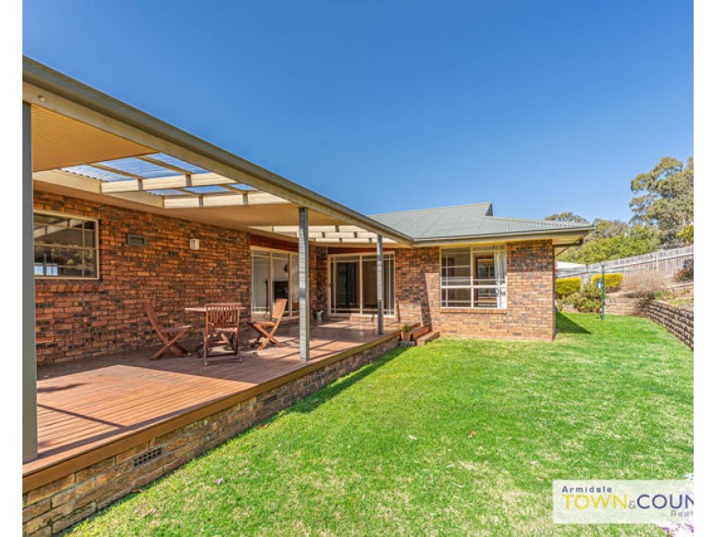69 The Avenue, Armidale NSW 2350