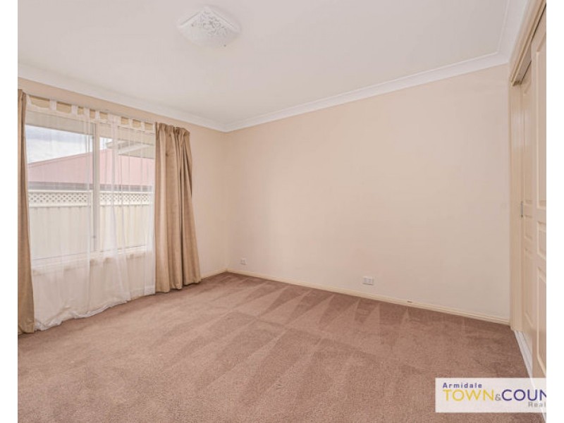 10 Rusden Court, Armidale NSW 2350