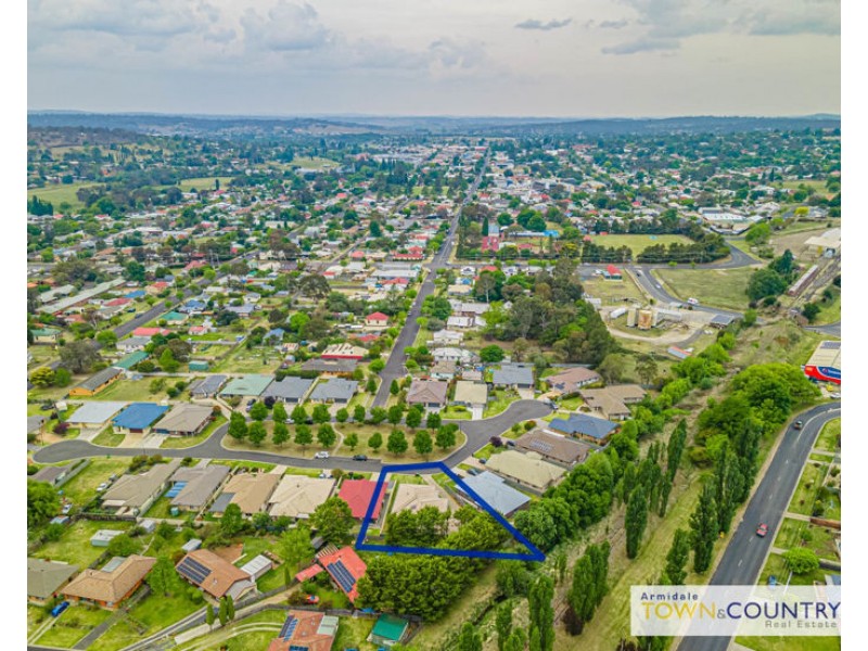 10 Rusden Court, Armidale NSW 2350