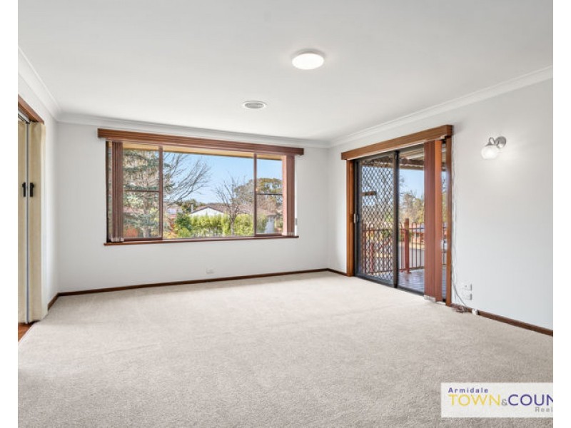 2 Wendo Street, Armidale NSW 2350