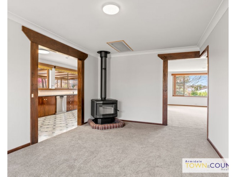 2 Wendo Street, Armidale NSW 2350