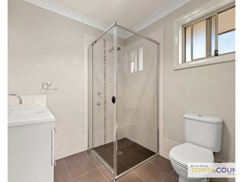 8 David Crescent, Armidale NSW 2350