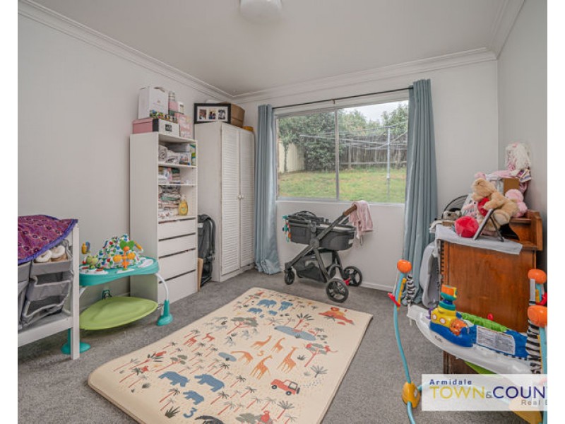 10 Hawke Street, Armidale NSW 2350