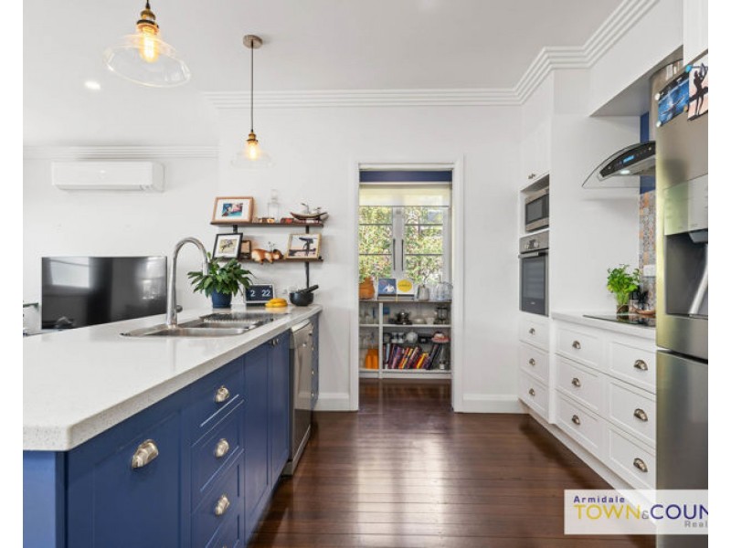 149 Barney Street, Armidale NSW 2350