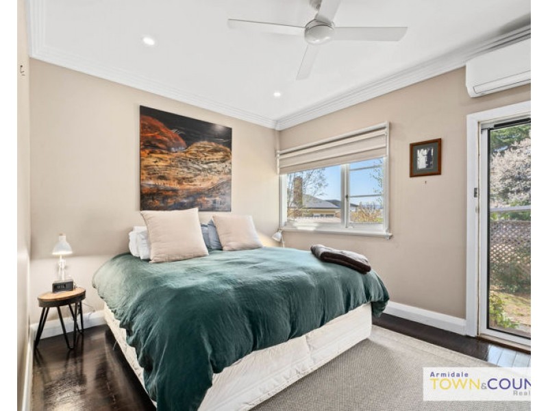 149 Barney Street, Armidale NSW 2350