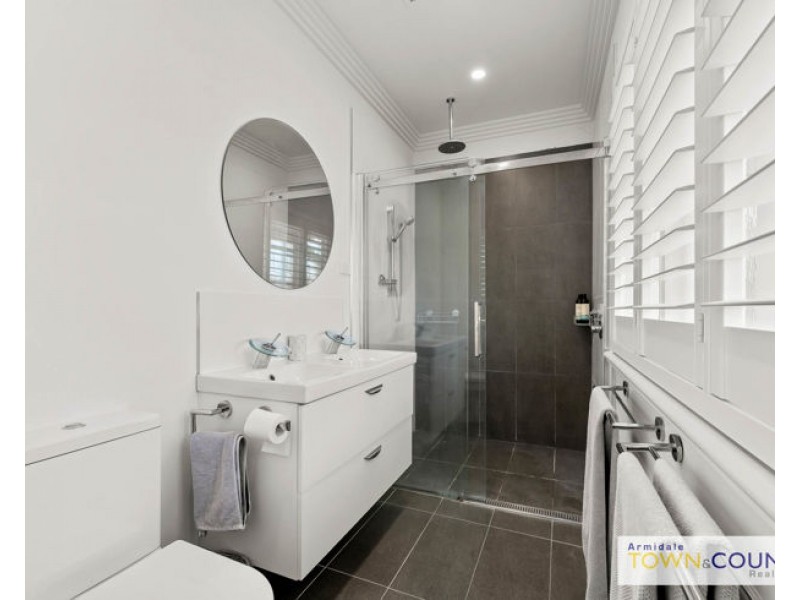 149 Barney Street, Armidale NSW 2350