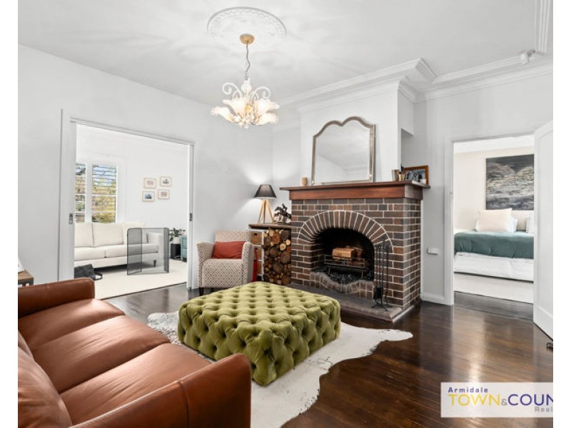 149 Barney Street, Armidale NSW 2350