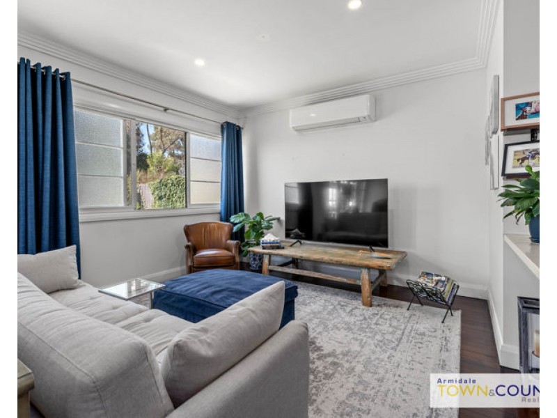 149 Barney Street, Armidale NSW 2350