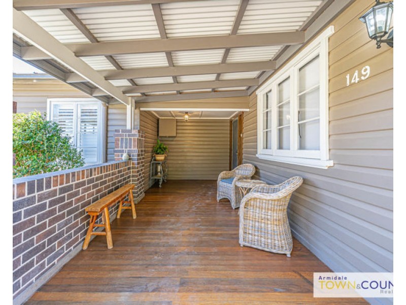 149 Barney Street, Armidale NSW 2350