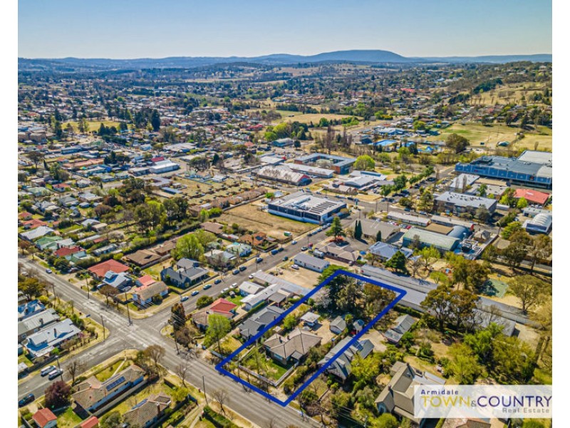 149 Barney Street, Armidale NSW 2350