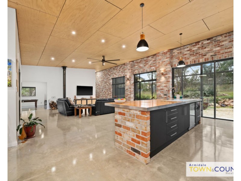 188 Kareela Road, Armidale NSW 2350