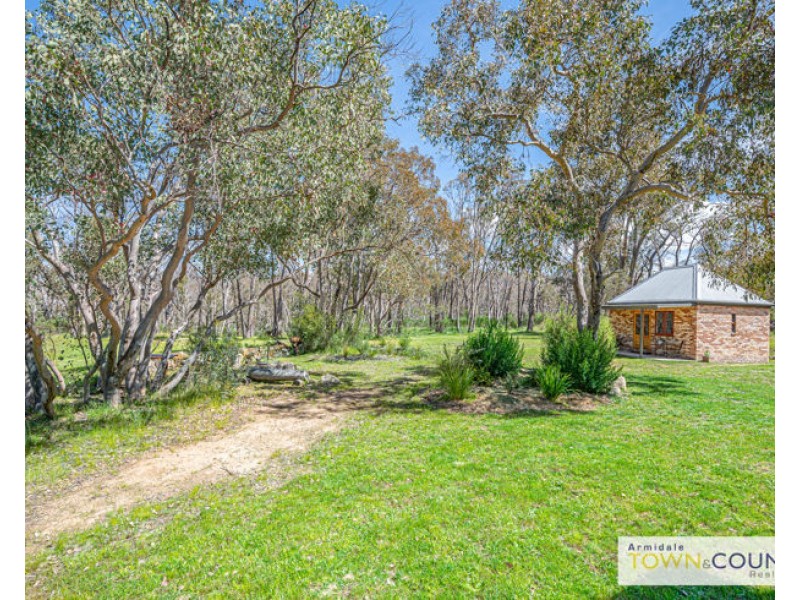 188 Kareela Road, Armidale NSW 2350