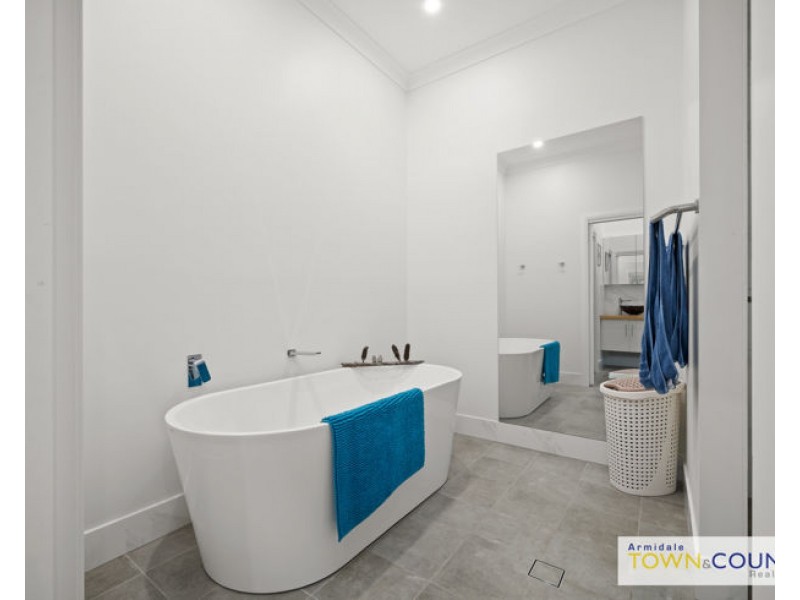 188 Kareela Road, Armidale NSW 2350