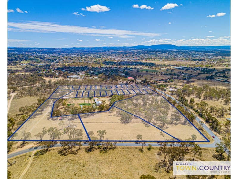 2-20 Seaton Street, Armidale NSW 2350