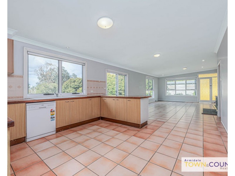 29 Galloway Street, Armidale NSW 2350