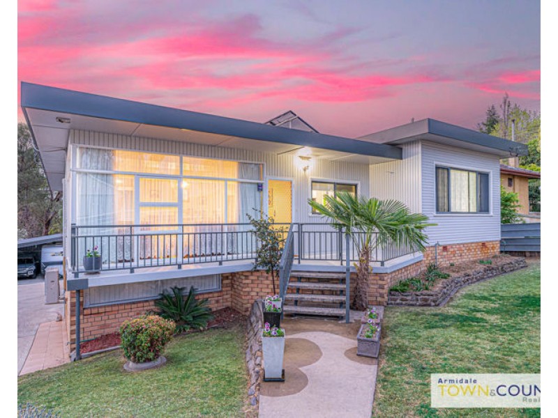 64 Jessie Street, Armidale NSW 2350